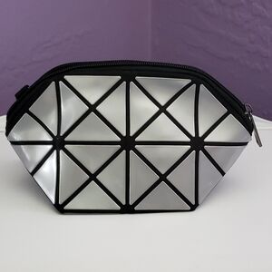 Gray Geometric Makeup Bag/Wristlet